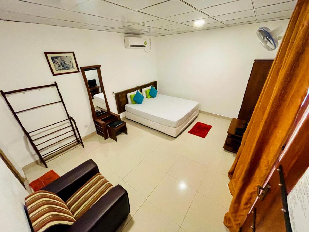 Tishan Holiday Resort Полоннарува Екстер'єр фото